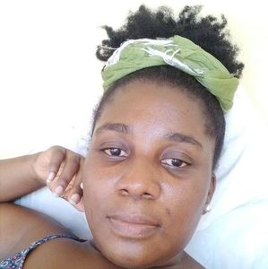 Meet your Posher, Marie fernande